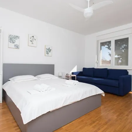 Beus Downtown * سبليت